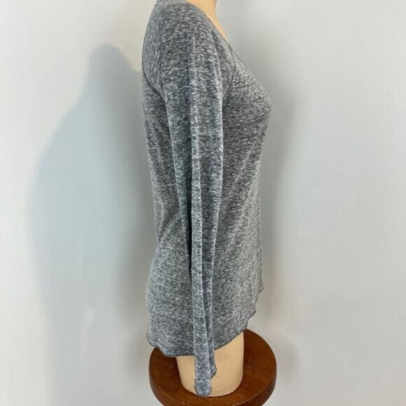 Aerie Women's Medium Grey Long Sleeve Casual Button Down Shirt Top Scoop Neck - Picture 3 of 13